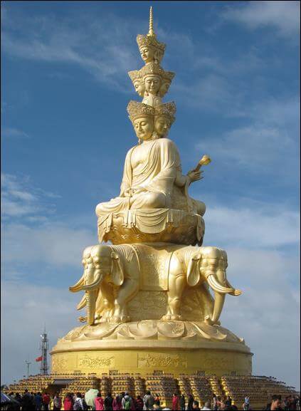 photo of Statue of Samanthabhadra Bodhisattva of the 10 Directions located  at the Gold Summit of Mount Emei.